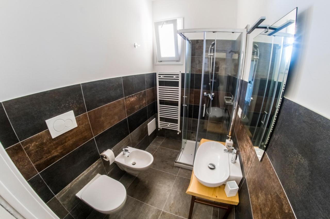 4 Balconi Rooms-Elements B&B Lecce Extérieur photo