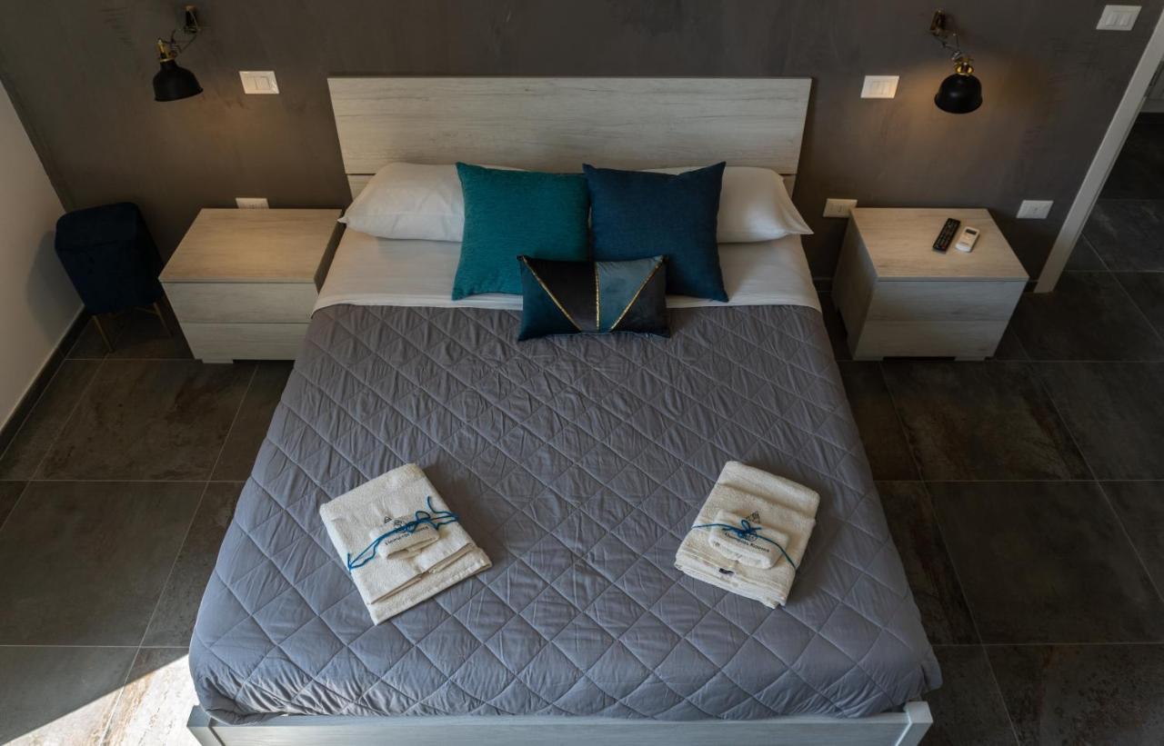 4 Balconi Rooms-Elements B&B Lecce Extérieur photo