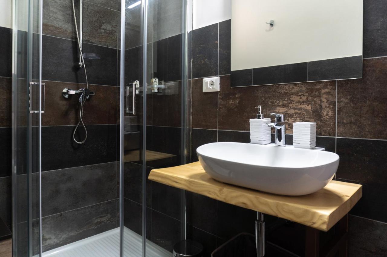 4 Balconi Rooms-Elements B&B Lecce Extérieur photo